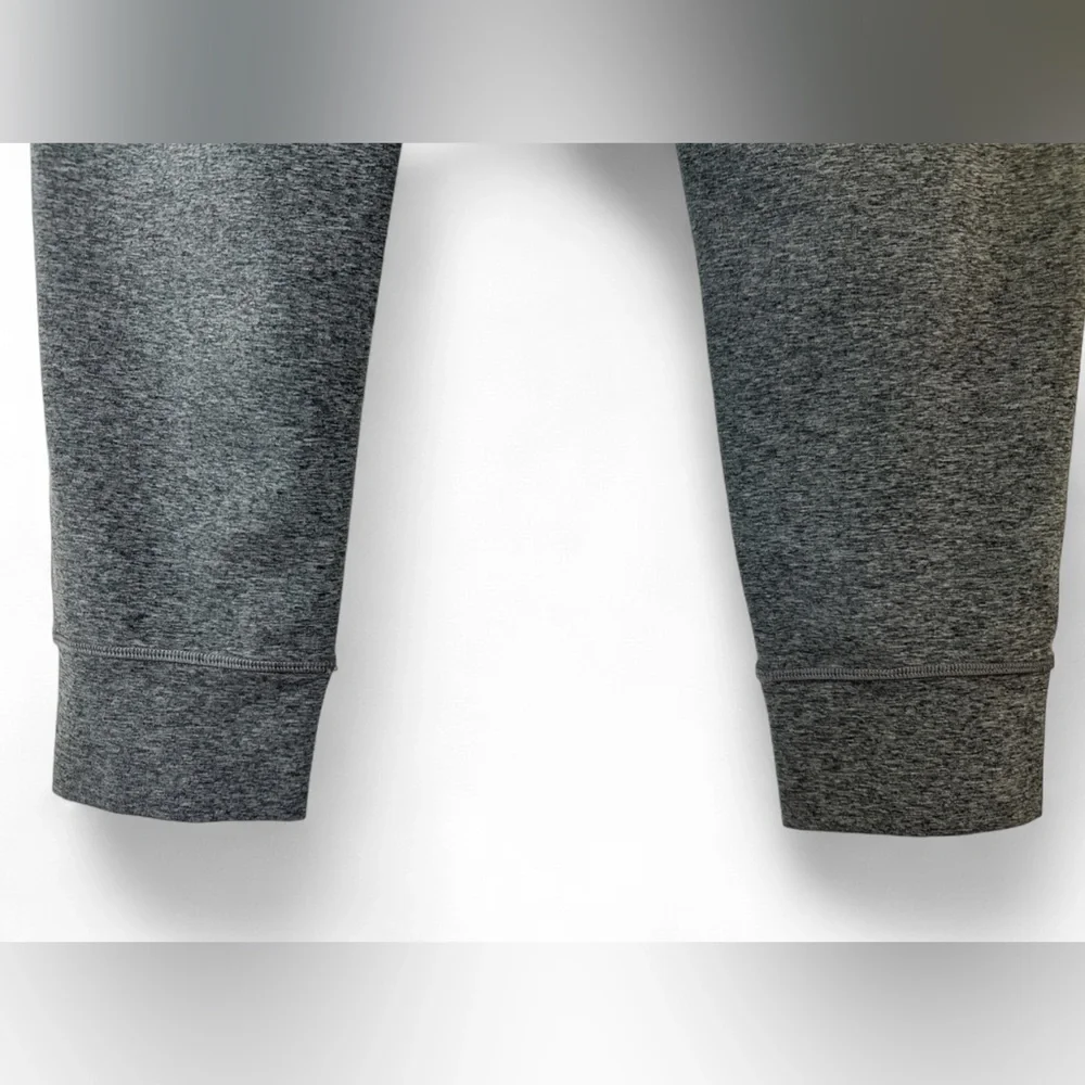 Vuori Men’s Sunday Performance Gray Jogger Pants - Size Large